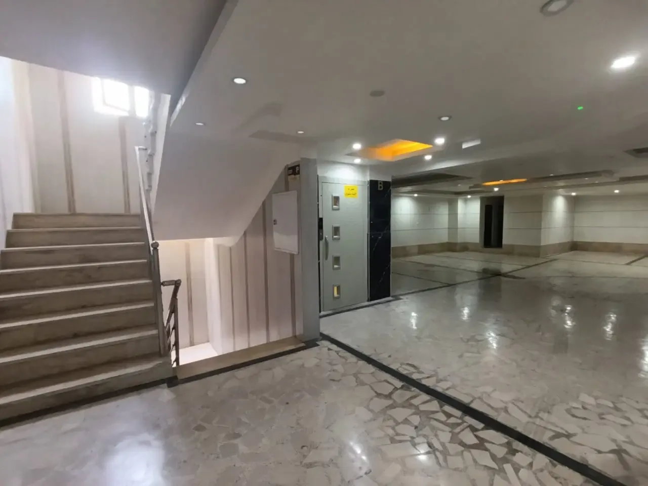 ۱۳۵ متر، ۳ خواب با پارکینگ و تراس در گلشهر