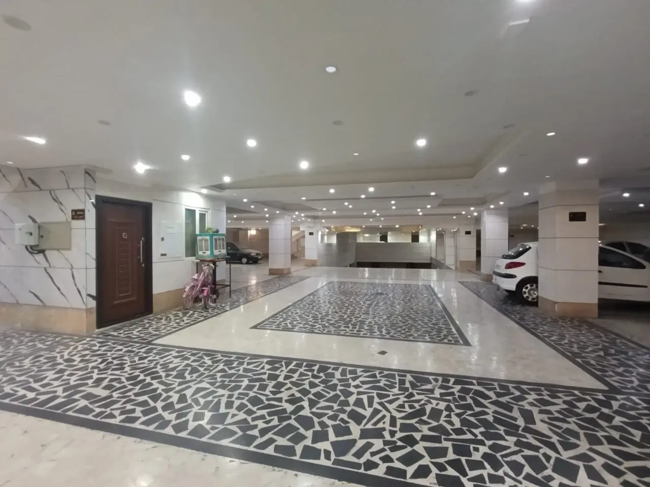 ۱۳۵ متر، ۳ خواب با پارکینگ و تراس در گلشهر