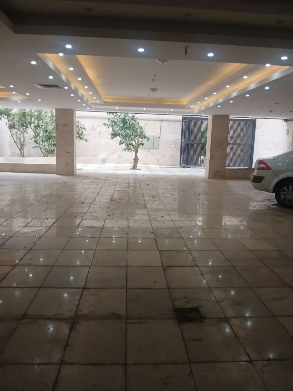 ۱۲۸ متر دوخوابه نوساز با سند تک‌برگ در گلشهر
