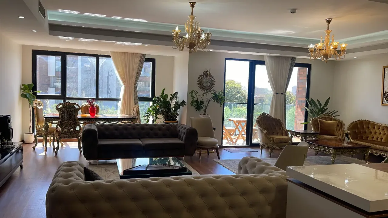 ۱۷۵ متر ۳ خواب با تراس در مهرشهر