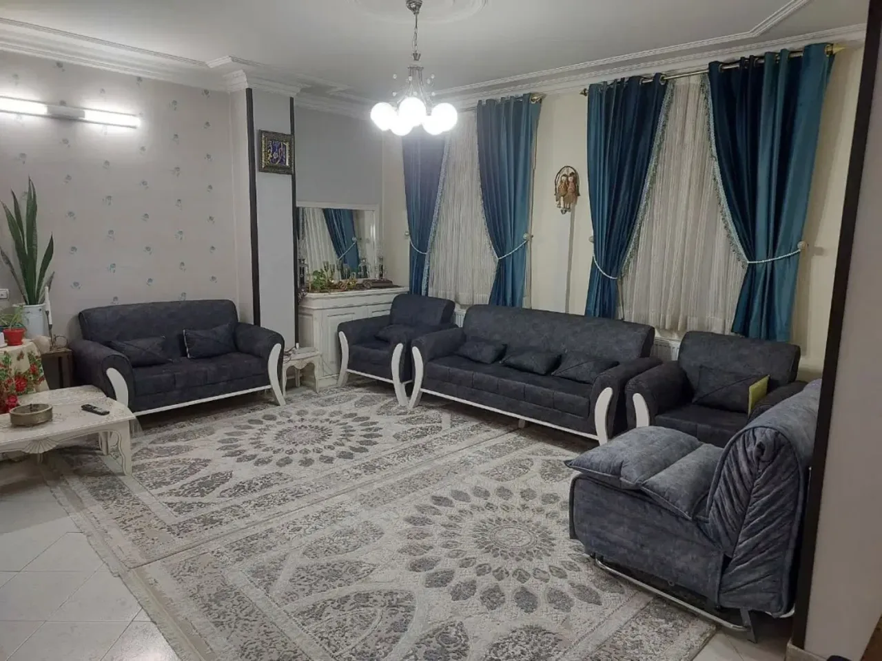 اجاره آپارتمان ۶۳ متری یک‌خوابه در ساسانی