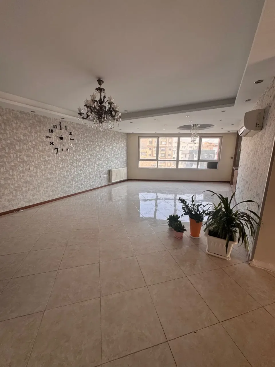 اجاره آپارتمان ۱۰۰ متری دوخوابه در ساسانی