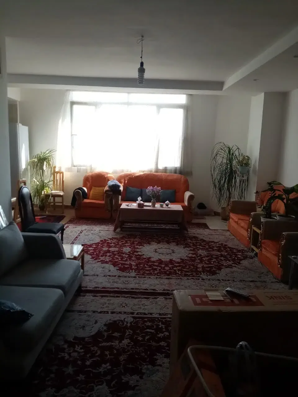 اجاره آپارتمان ۱۱۰ متری دوخوابه بازسازی‌شده در ساسانی